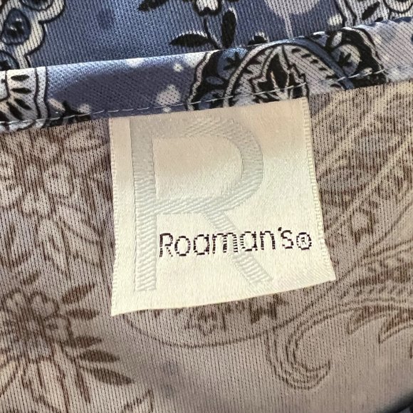 Light Blue Paisley Top - Picture 3 of 3